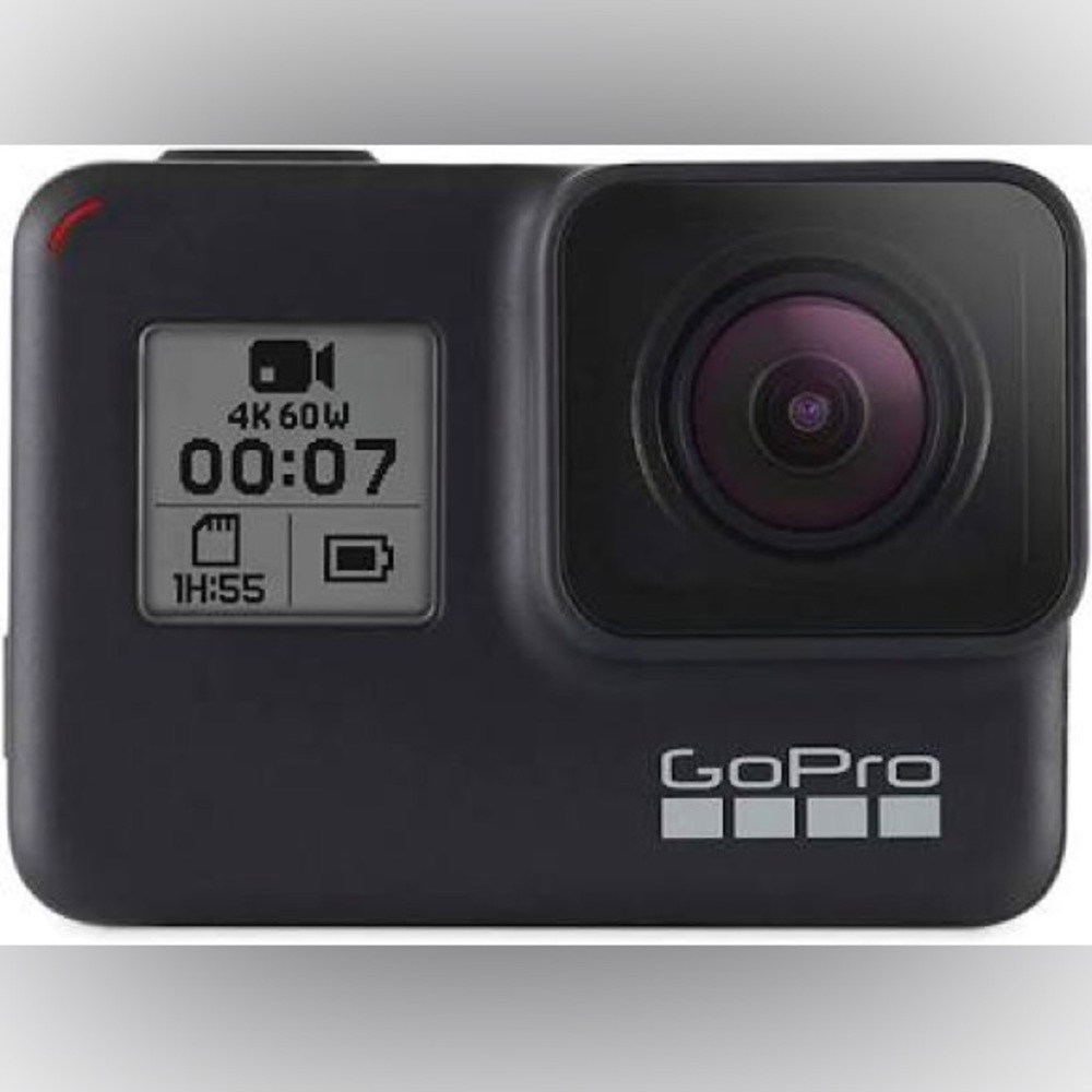 GoPro 7 Black Compact Action Camera , set and case.
